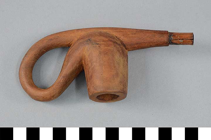 Thumbnail of Pipe Bowl (1974.02.0004A)