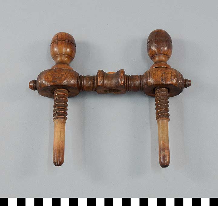 Thumbnail of Spinning Wheel Component (1976.03.0001D)