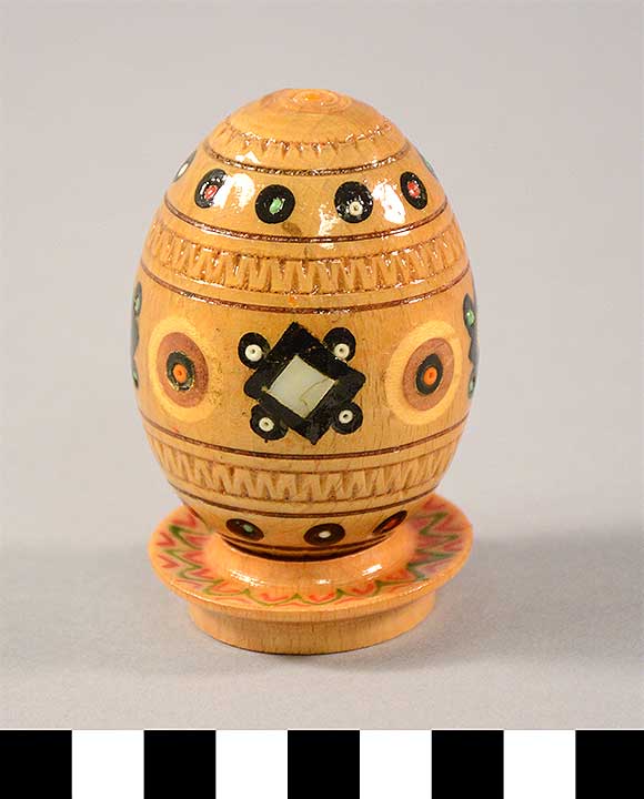 Thumbnail of Pysanka, Easter Egg (1978.04.0018A)