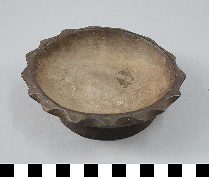 Thumbnail of Pipe Plate (1990.10.0089)