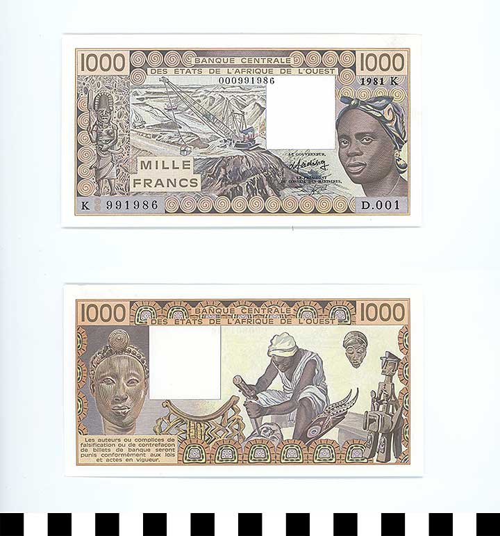 Thumbnail of Bank Note: West African States, 1000 Francs (1992.23.2322)