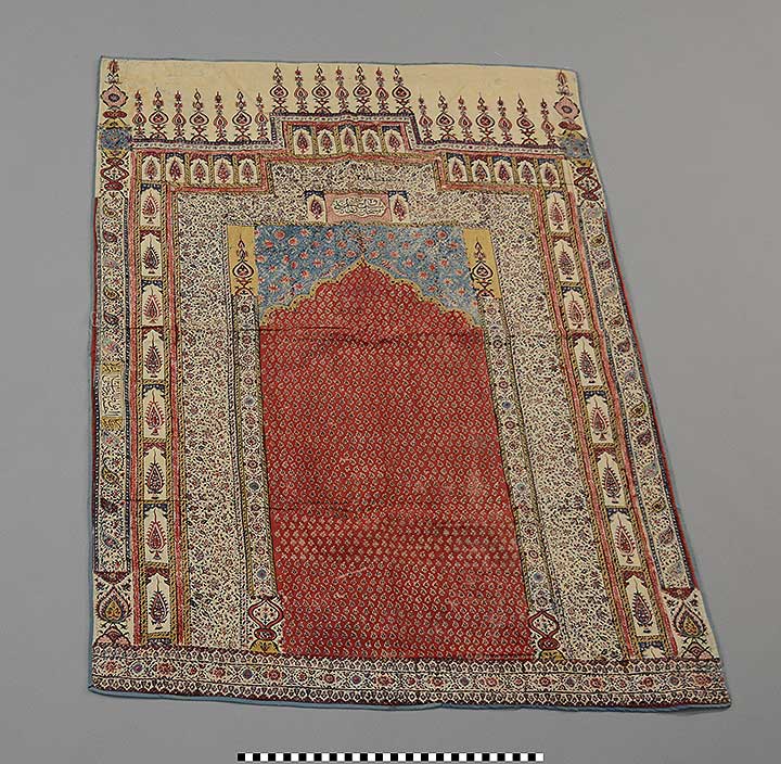 Thumbnail of Kalamkari Prayer Rug: Mihrab (1995.24.0010)