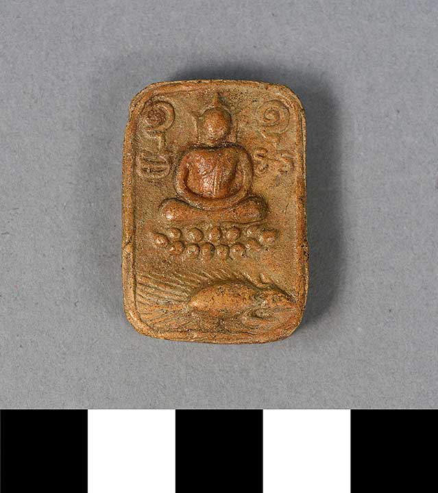 Thumbnail of Amulet: Buddha Sitting on Porcupine ()