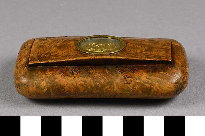 Thumbnail of Snuffbox  (2017.06.0048)