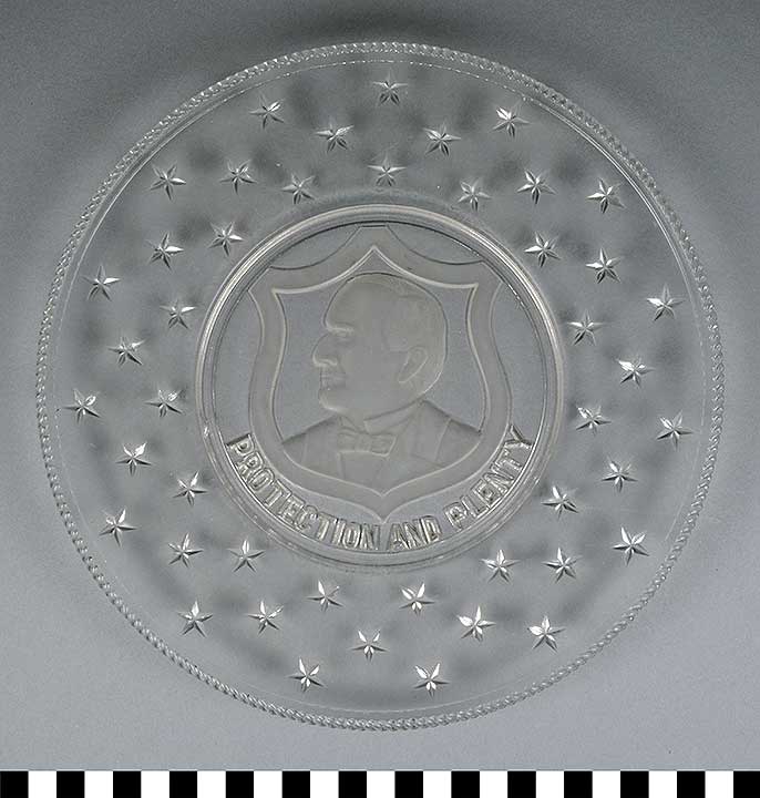 Thumbnail of Commemorative Plate (2017.06.0139)