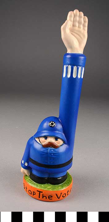 Thumbnail of Figurine: 