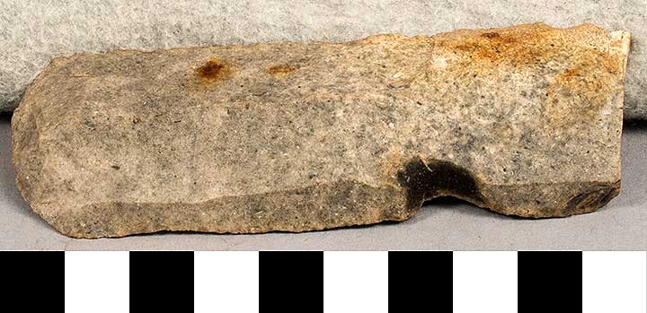 Thumbnail of Stone Tool: Flake (1924.02.0597)