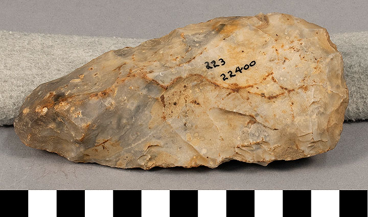 Thumbnail of Stone Tool:Axe Blank (1924.02.0682)