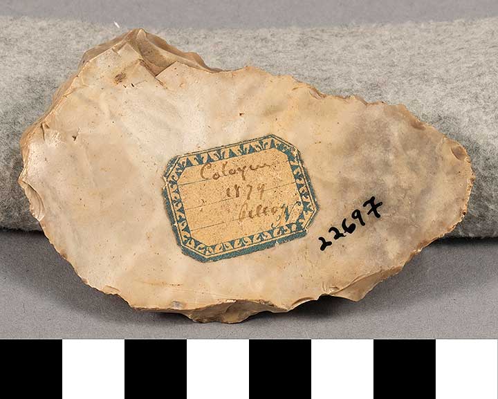 Thumbnail of Stone Tool: Convergent Scraper (1924.02.0737)