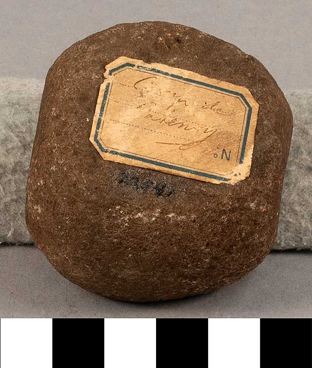 Thumbnail of Stone Tool: Hammerstone (1924.02.0767)
