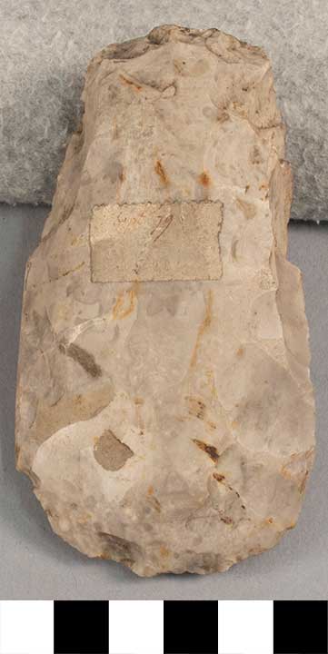 Thumbnail of Stone Tool: Axe (1924.02.0939)
