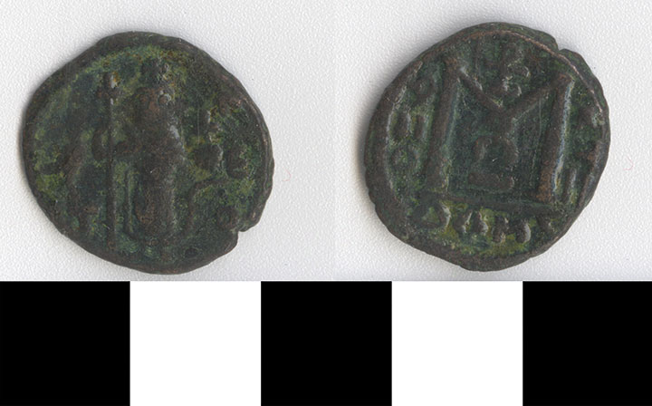 Thumbnail of Coin: Arab-Byzantine (1971.15.2929)