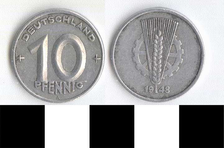 Thumbnail of Coin: East Germany, 10 Pfennig (1998.03.0021)
