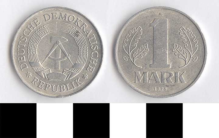 Thumbnail of Coin: East Germany, 1 Mark (1998.03.0519)