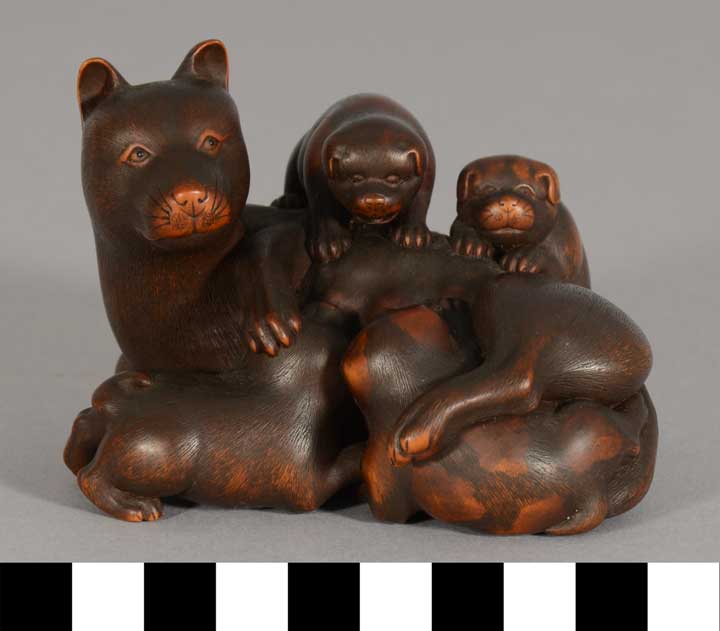 Thumbnail of Okimono: Group of Dogs (Akita and Puppies) (2002.18.0016)
