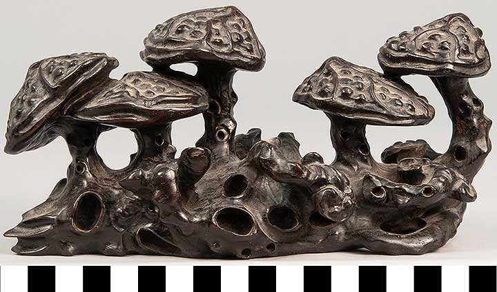 Thumbnail of Brush Rest with Lingzhi, Ganoderma Lucidum Mushroom (2020.06.0122)