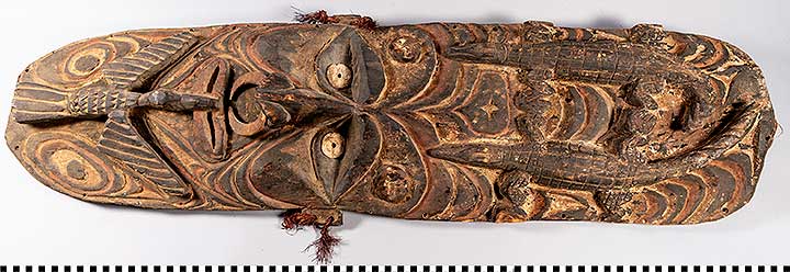 Thumbnail of Mask: Bird and Alligators (2021.03.0031)