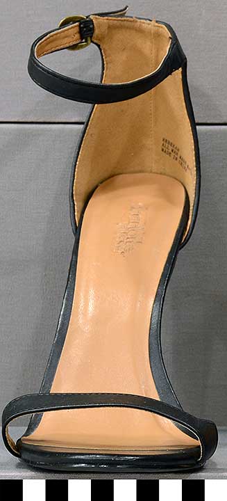 Thumbnail of Drag Costume: Pair of Heels, Right Shoe (2022.07.0005A)