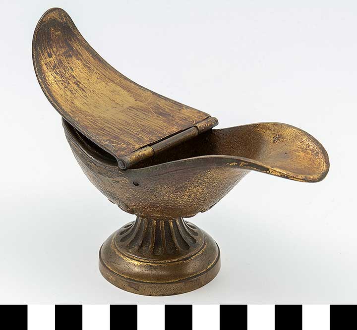 Thumbnail of Pounce Container (1900.33.0002)