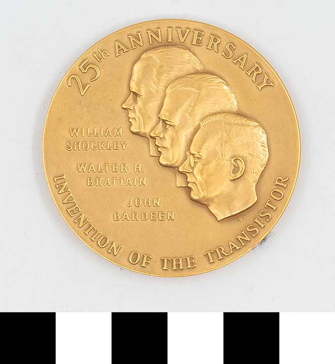 Thumbnail of Commemorative Medal: 25th Anniversary of the Invention of the Transistor Presented by the Institute of Electrical and Electronics Engineers, Inc. (1991.04.0019A)