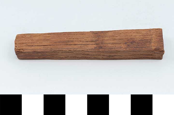 Thumbnail of Crossbow Set: Fragment (2000.01.0040P)