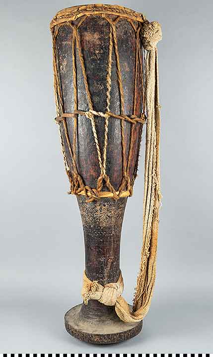 Thumbnail of Tho-mu-kja, Drum Open Below (2000.01.0798)