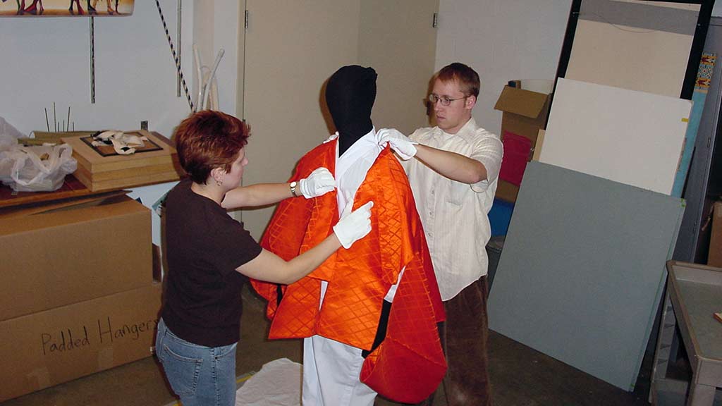 Dressing the Mannequin