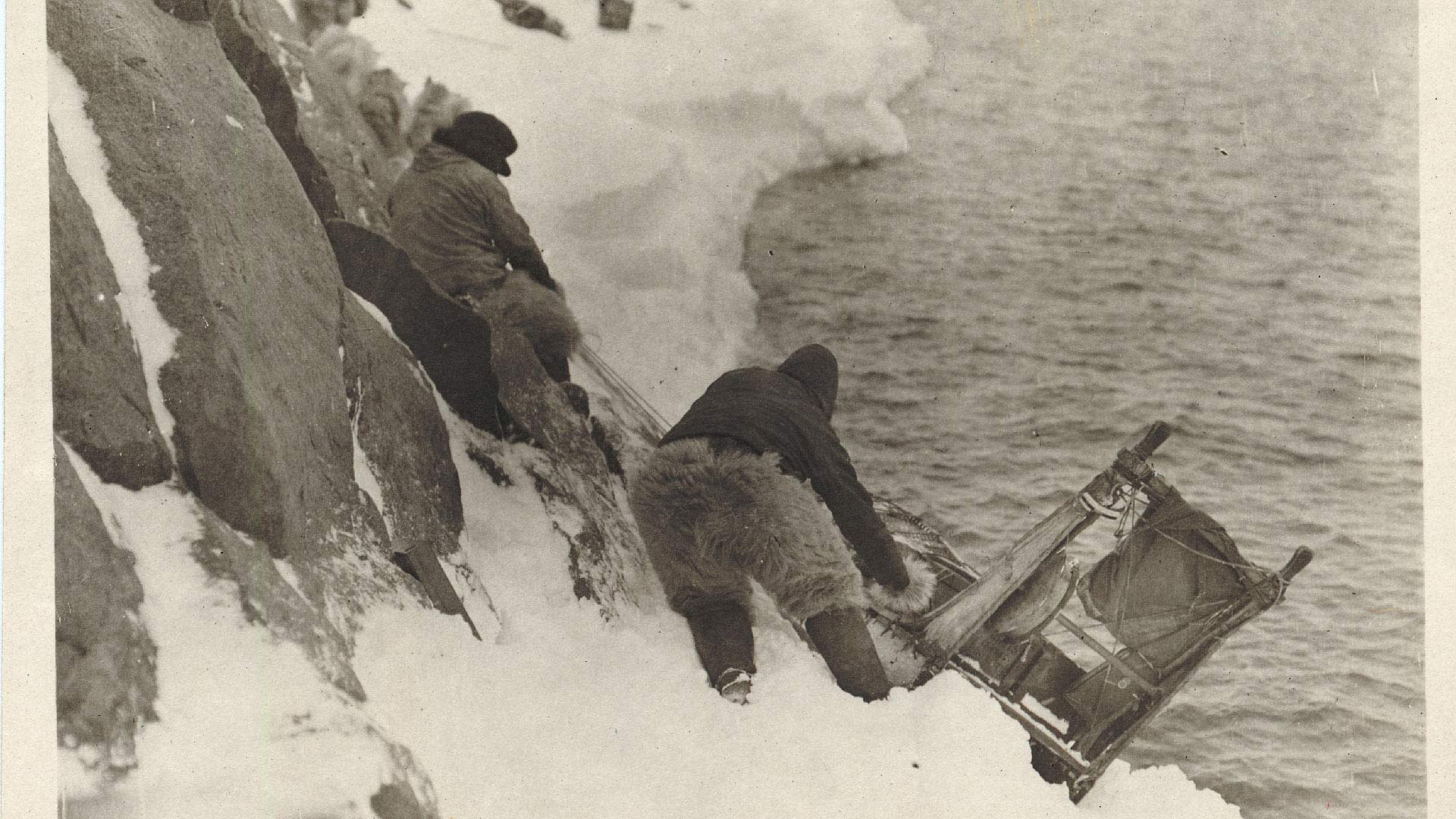 New Americas Module: Objects from the Crocker Land Expedition to Northwest Greenland
overview image