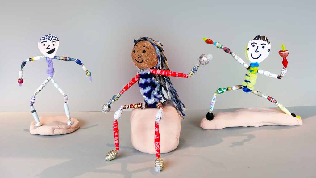 Picture of paper figures