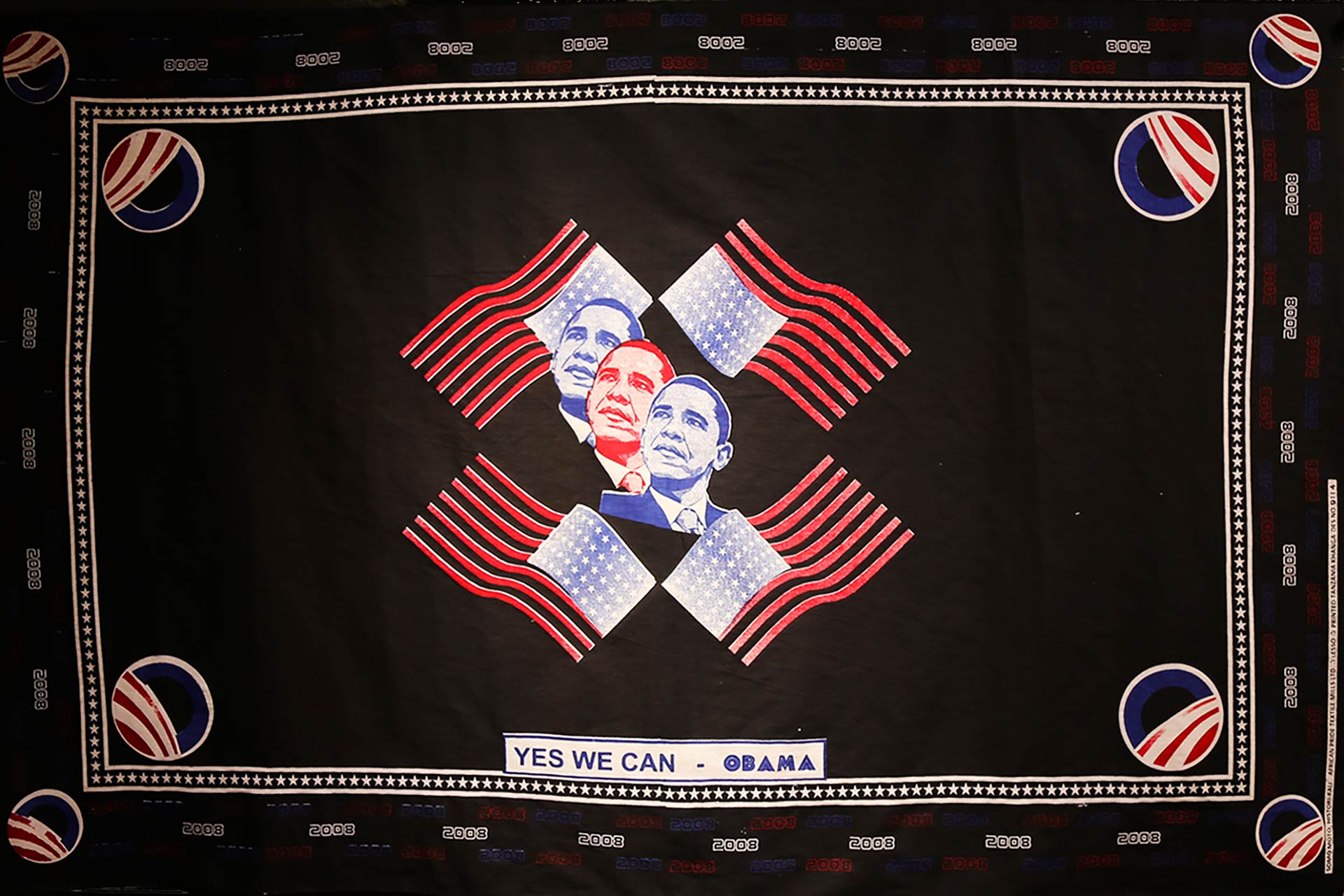 Obama flag with a label 'yes we can'